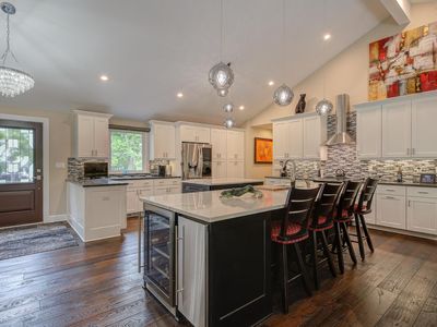1420 Milwaukee STREET, Delafield, WI, 53018