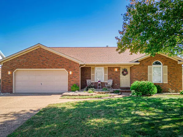 1700 Plaza Dr, Evansville, IN 47715