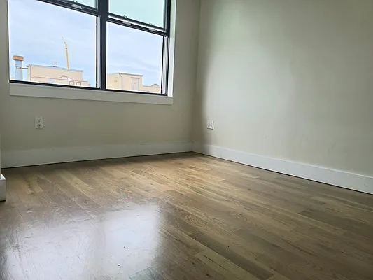 Rented by Premier One Realty LLC | media 16