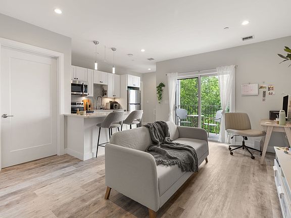 2nd image of 1457 Tremont St #208