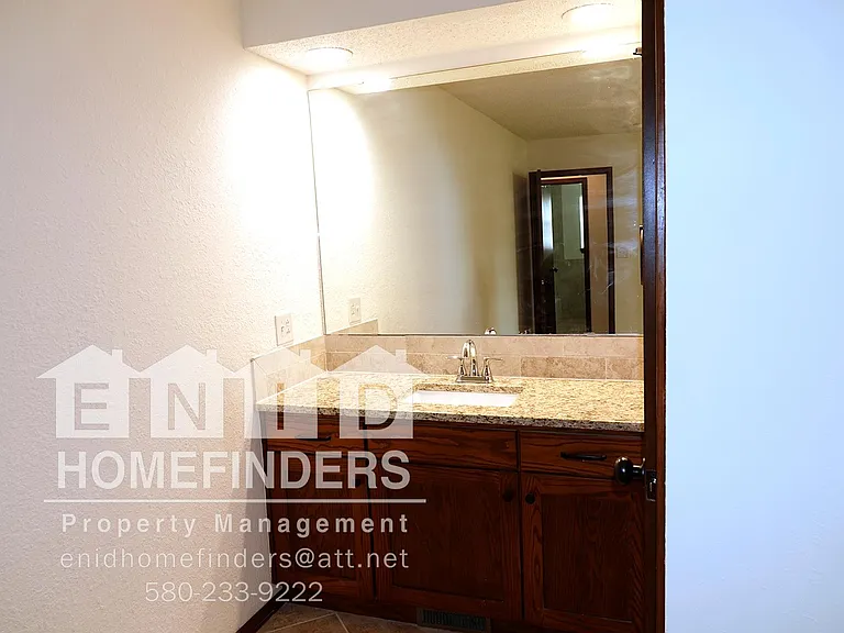 313 Split Rail Rd — Photo 12