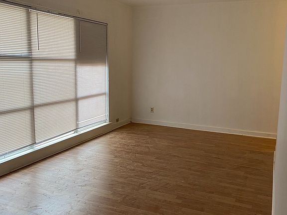 2nd image of 103 E Mills Ave