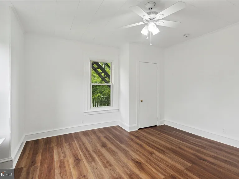 313 Dartmouth Ave — Photo 10