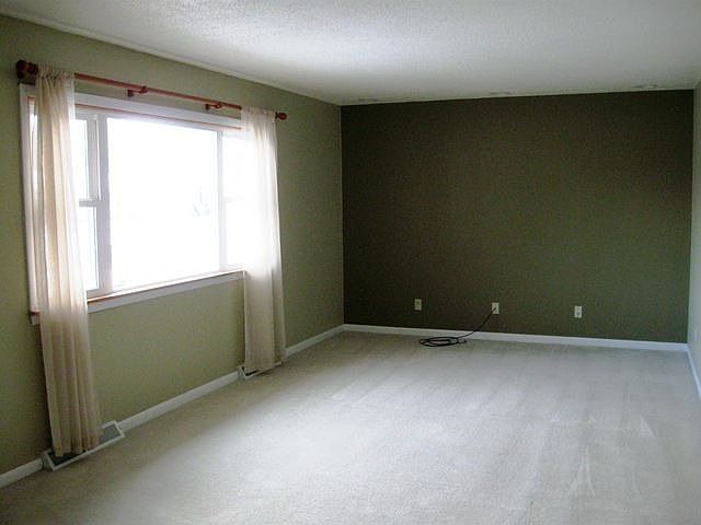 1st image of 706 N H St