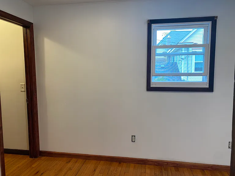 1086 Dreher Ave #B — Photo 7