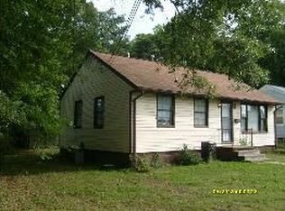 2007 S Whitehill Dr, Petersburg, VA 23803