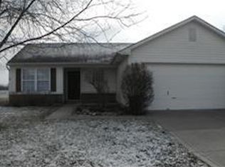 5903 Prairie Meadow Dr, Indianapolis, IN 46221