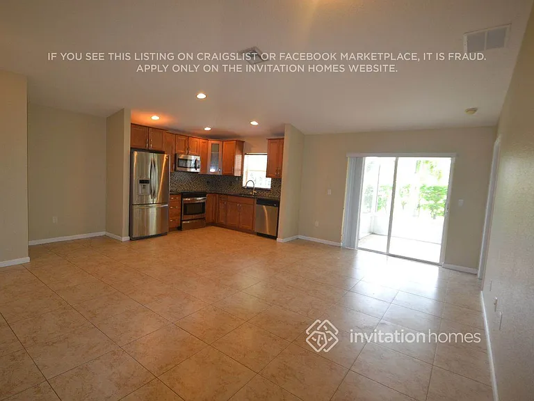 5940 Azalea Cir — Photo 2