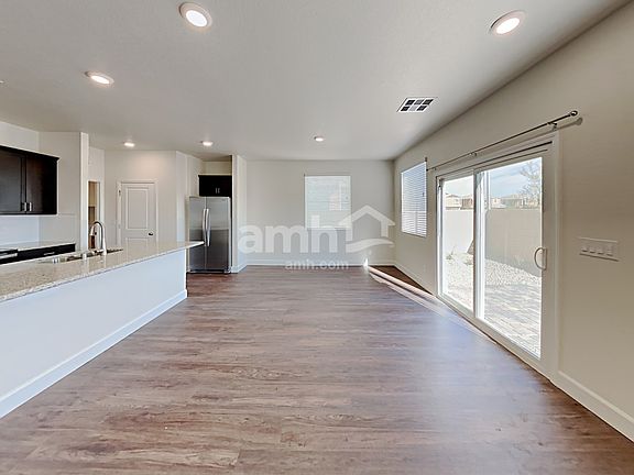 5th image of 5326 Wingfield St