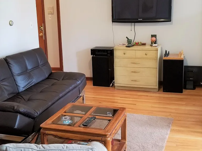 2307 W Cortez St #1 — Photo 3