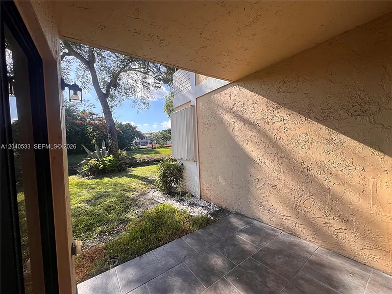5661 Riverside Dr #101B7 — Photo 24