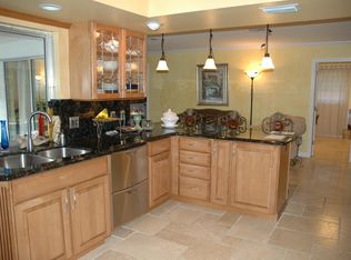 1070 Gulfstream Way, Riviera Beach, FL 33404