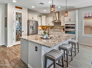 12035 N Raphael Way, Tucson, AZ 85742