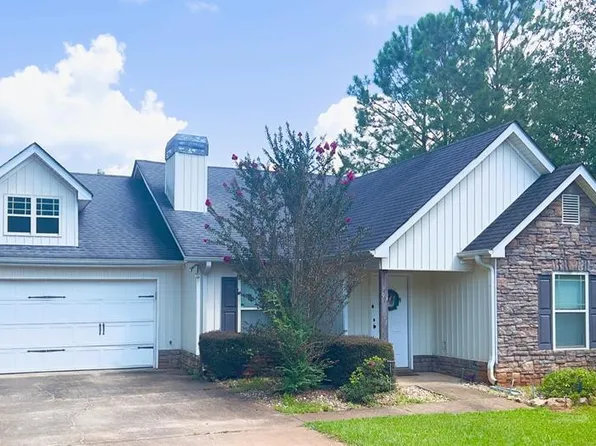 97 Richmond Dr, Lagrange, GA 30240