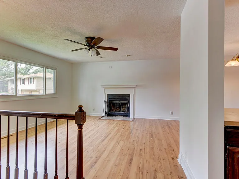 3514 Glory Cir — Photo 6