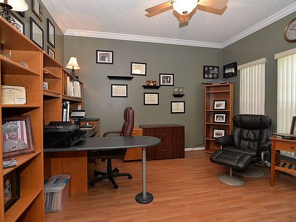 4th image of 208 Dalewood Ct