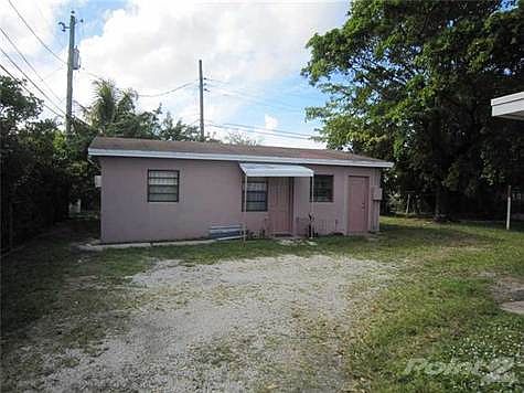 2nd image of 19126 NW 2nd Ct