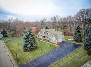 17310 Winston Park Ct, Brookfield, WI 53045