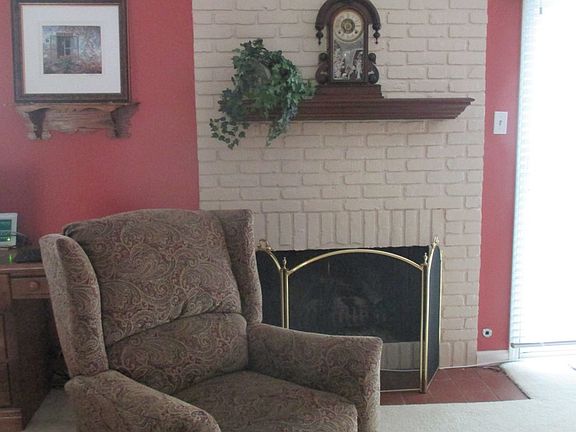 5th image of 1565 Brittany Ct