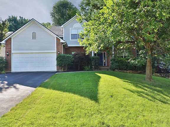 2nd image of 770 Cherry Wood Pl