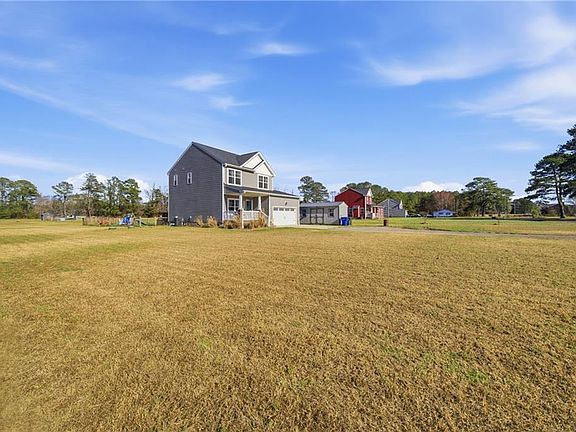 2nd image of 6370 Leafwood Rd