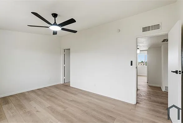 3 bed, 1402 sqft, $1,550 — Photo 3