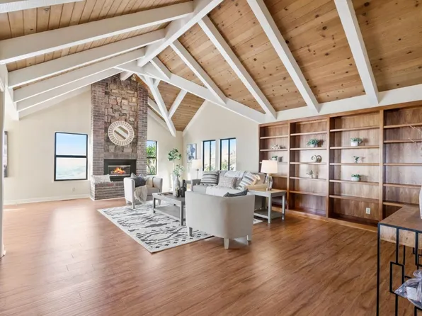 3020 Three Springs Rd, San Jose, CA 95140