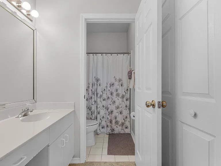 12131 Summergate Cir #203 — Photo 24