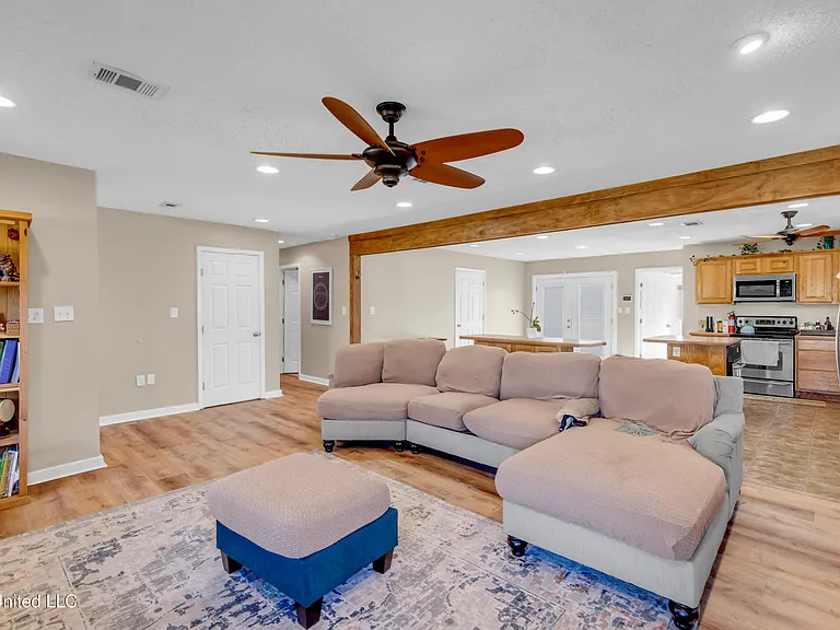 11340 County Farm Rd — Photo 8