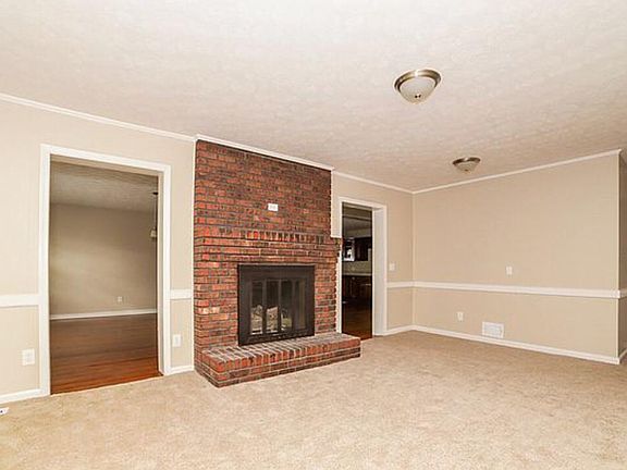 5th image of 3552 Mill Creek Ln SW