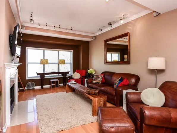 2501 River Green Dr NW, Atlanta, GA 30327