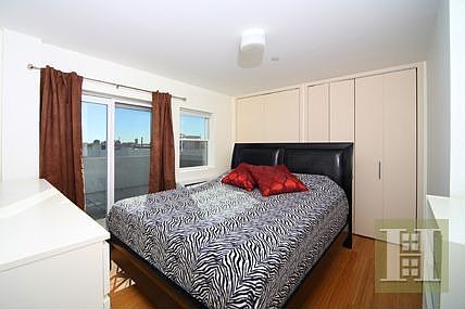 4th image of 25 -87 37th Street 5a #5A