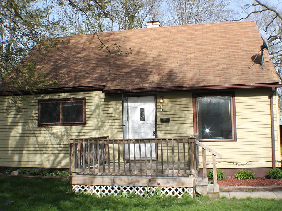 1st image of 641 Woodlawn Ave