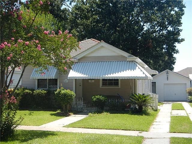 1st image of 803 Severn Ave