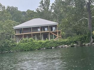 810 Sunset Rd, Branson, MO 65616