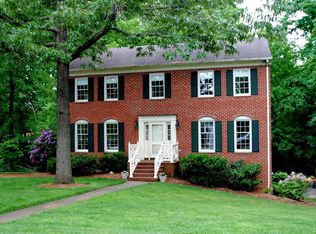 4916 Locksview Rd, Lynchburg, VA 24503