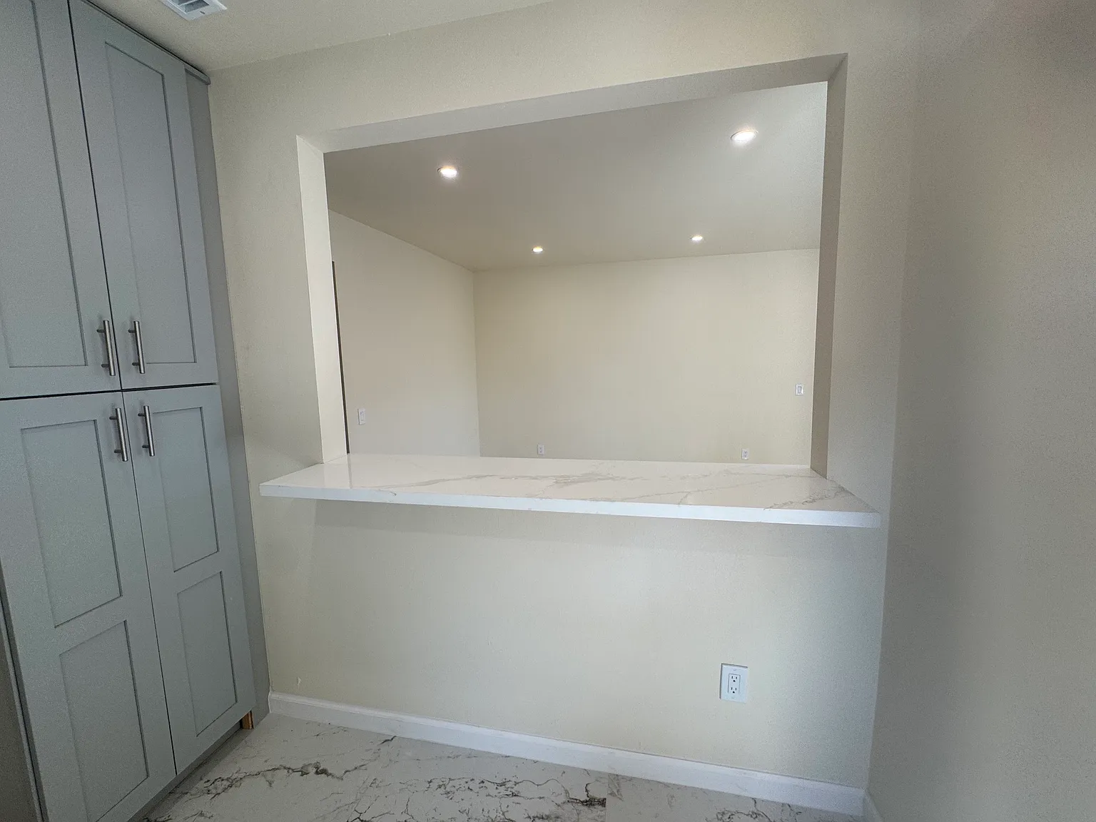 2 bed, 800 sqft, $2,295 — Photo 4