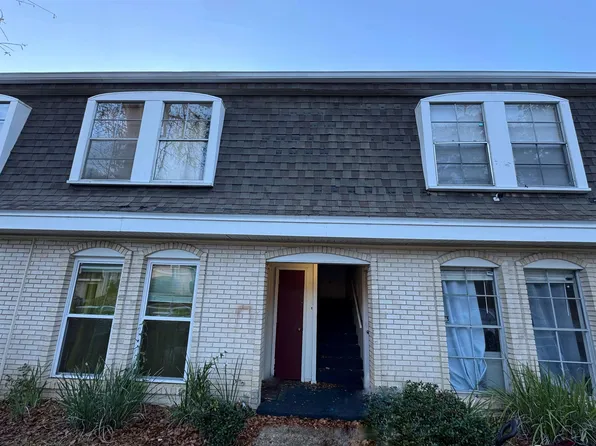 2020 Continental Ave APT 210, Tallahassee, FL 32304