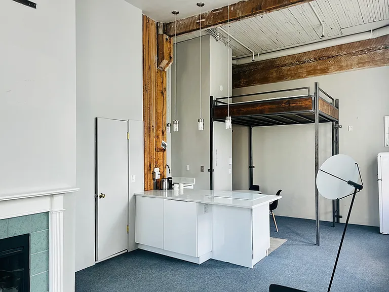 417 E Pine St #211 — Photo 13