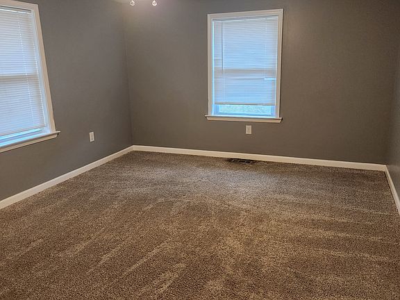 4th image of 51 Ed Turner Ln APT 201