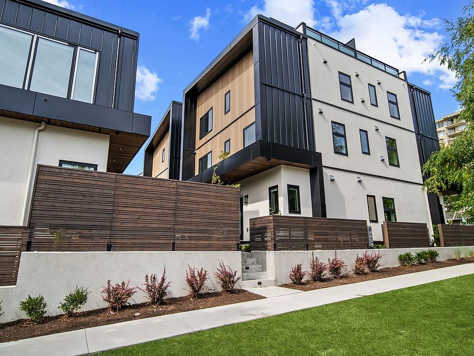 1st image of 2535 W 39th Ave