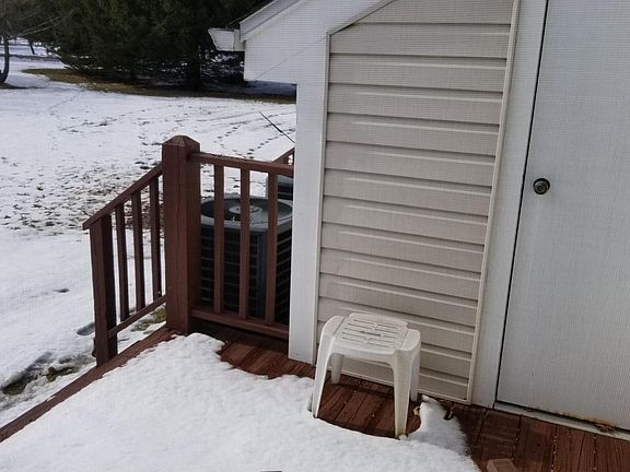 4th image of 125 Duck Hollow Cir