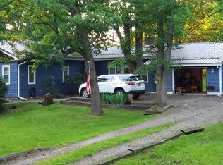 8 Oakcrest Rd, Ithaca, NY 14850