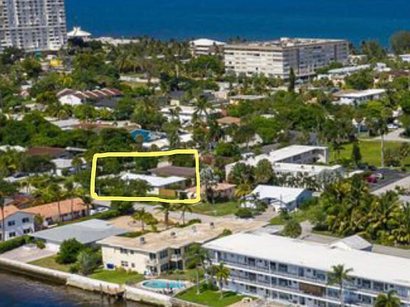 5th image of 600 S Riverside Dr