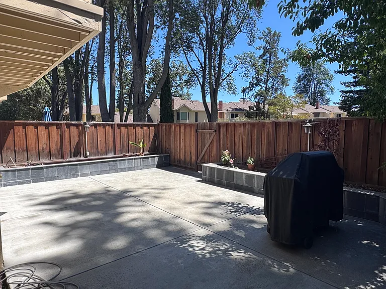 6094 Bollinger Rd — Photo 30