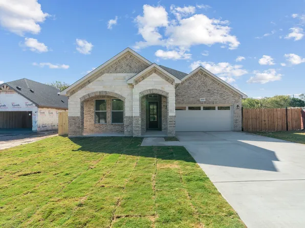 8811 Silver Creek Rd, Fort Worth, TX 76108