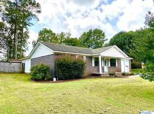155 Lemley Cir, New Hope, AL 35760