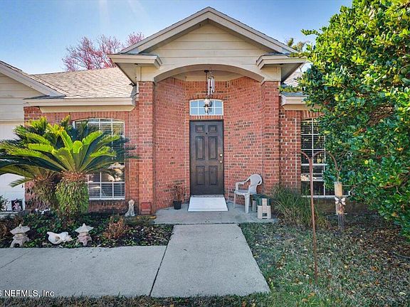 5th image of 1223 STERN Way