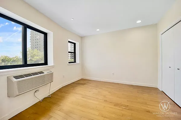 Rented by Compass | media 6