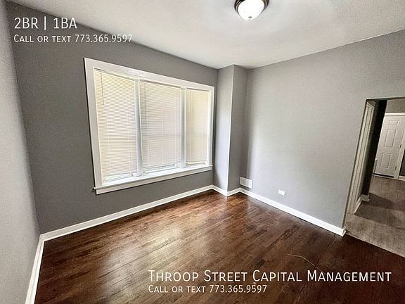 4th image of 7841 S Drexel Ave #1R
